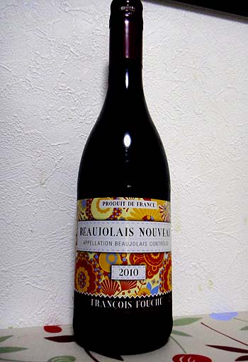 ペットボトルのボジョレーヌーボ（2010年）赤ワイン