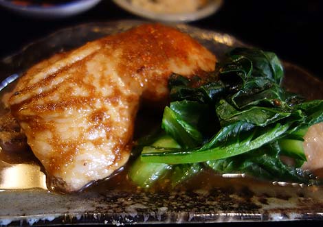 糠[ぬか]料理 あぽろ食堂（神戸住吉）骨付鶏の糠炊き定食