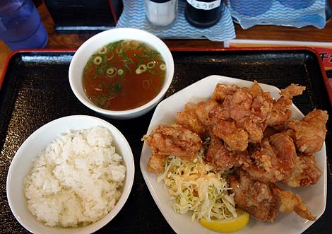 ベトコンラーメン ニ吉（神戸JR六甲道・新在家）唐揚げ定食