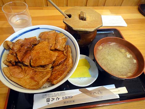 ぶた丼のとん田（北海道帯広）豚丼