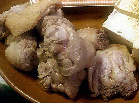 水たき料亭 博多華味鳥（福岡博多）鶏水たき鍋