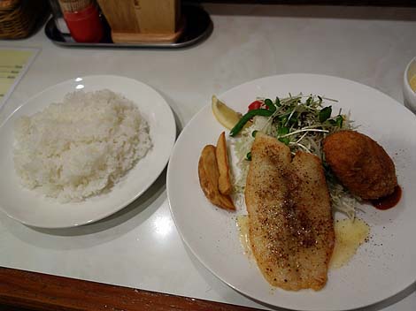 洋食 キッチンはんおむ 六甲道店（神戸）定食ランチ
