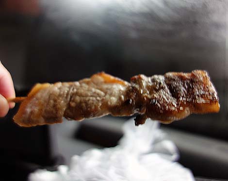 ハセガワストア 銭亀店（北海道函館）鶏ではない豚串でもやきとり弁当です♪