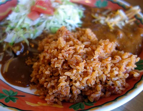 オブリガード[OBBLIGATO Chatan] 北谷店（沖縄中頭郡北谷町）アメリカ人でいっぱいのファーストフードメキシコ料理店