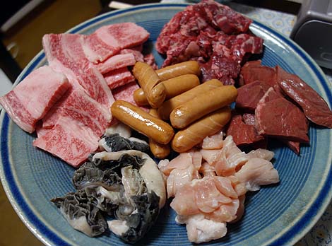 森下精肉店（神戸大安亭市場）和牛のホルモンを買ってお家で焼肉♪