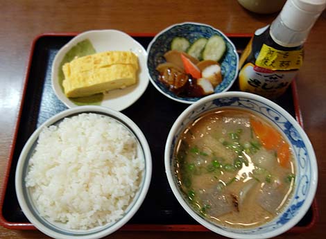 六甲そば（神戸JR六甲道）かす汁定食