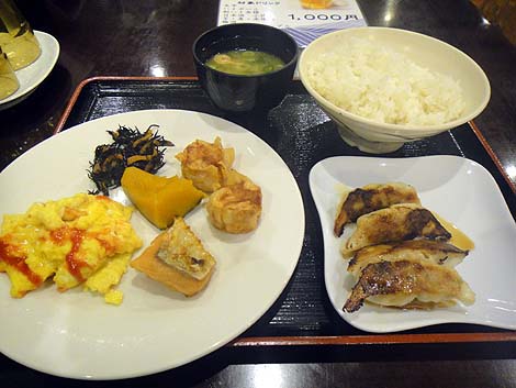 スパ＆カプセル スパディオ　レストラン（大阪難波桜川）朝食バイキング