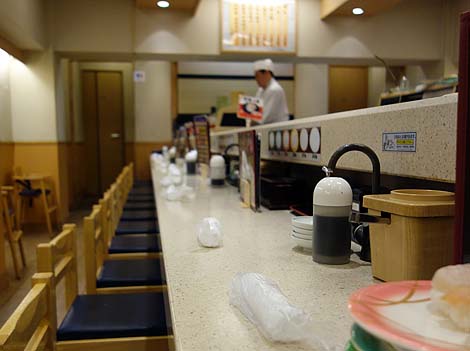 回転寿司 すし松 大宮店（埼玉さいたま）牛丼の松屋が回転寿司に進出！