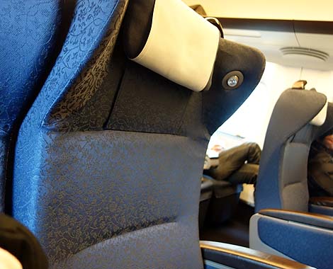 九州新幹線 N700系さくらグリーン車に乗ってみたぞっ♪(熊本〜鹿児島中央間)ハッピーバースデイ九州パスその1