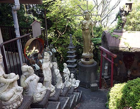 �o�����ăz���z���̒n�������t�t��l�^�̔p�ЁI�����R�吹�����a�i���m���S�j�t�^�u�q����t���v