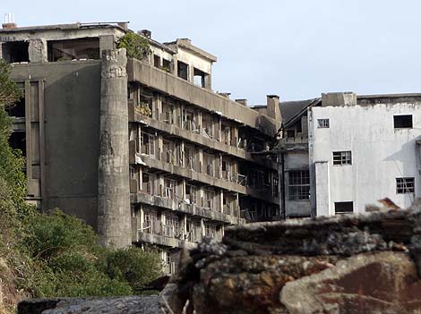 �p�Ђ̉��҂ɂ悤�₭�o�����܂��� �R�͓�[�[��]�㗤�ҁi����j