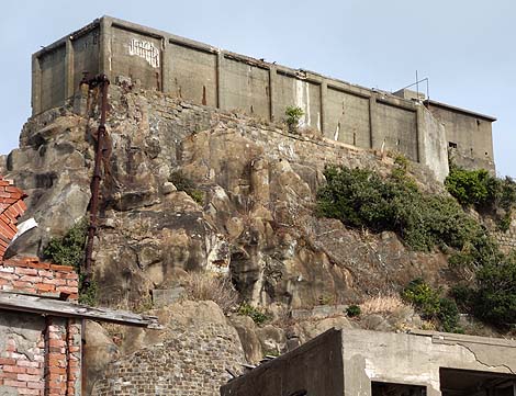 �p�Ђ̉��҂ɂ悤�₭�o�����܂��� �R�͓�[�[��]�㗤�ҁi����j