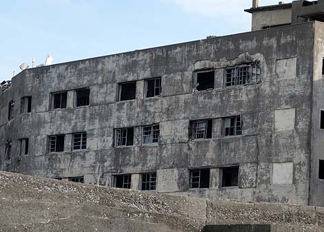 �p�Ђ̉��҂ɂ悤�₭�o�����܂��� �R�͓�[�[��]�㗤�ҁi����j