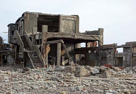 �p�Ђ̉��҂ɂ悤�₭�o�����܂��� �R�͓�[�[��]�㗤�ҁi����j