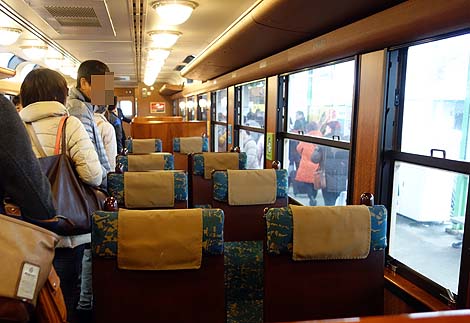 �C�̒��߂���D�̒��A���ܗg�����A�e�Ƀr�[�����݂E�E�E�w�h�̂��܂Ĕ��i�����������`�w�h�Ԃ����Ԋό����}��ԁj�n�b�s�[�o�[�X�f�C��B�p�X����2