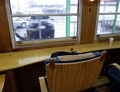 �C�̒��߂���D�̒��A���ܗg�����A�e�Ƀr�[�����݂E�E�E�w�h�̂��܂Ĕ��i�����������`�w�h�Ԃ����Ԋό����}��ԁj�n�b�s�[�o�[�X�f�C��B�p�X����2