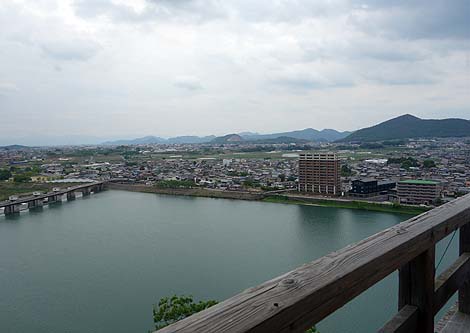 2004�N�܂ł͌l���L�ł���������ł����錻���V��u���R��v�i���m���R�j