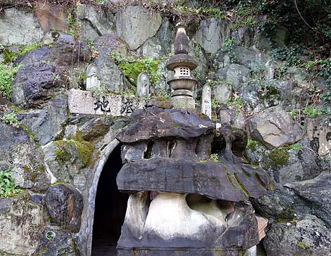 �l����ꔪ�\�������̖������Ȃ��������ł��ꋉ�i�u�Ύ莛�v�i���Q���R�jB�����X�|�b�g