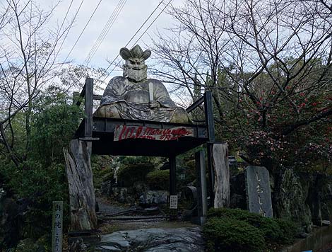 �l����ꔪ�\�������̖������Ȃ��������ł��ꋉ�i�u�Ύ莛�v�i���Q���R�jB�����X�|�b�g