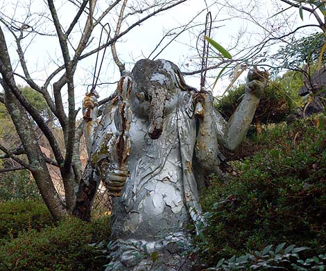 �l����ꔪ�\�������̖������Ȃ��������ł��ꋉ�i�u�Ύ莛�v�i���Q���R�jB�����X�|�b�g