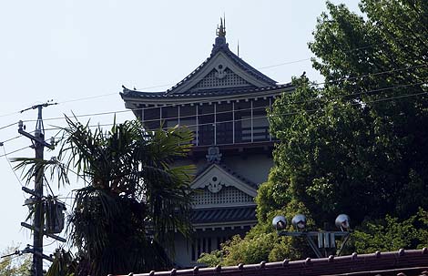 ������j�L�O�فi���m���i�j�p��ՂɌ��Ă�ꂽ�͋[�V��