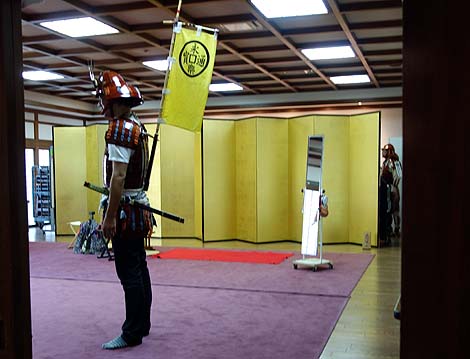 �u�D�c�M���v��10�N�ԋ���ɂ����u�{�\���̕ρv�̌�̉�c�ł��L���ł��ˁu���B��v�i���m�j�͋[�V��