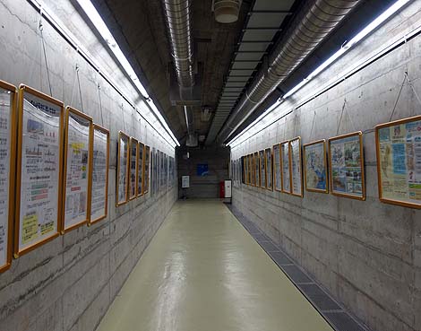 �s��ȍ���114m�̃_���̒��ɓ���邼�I�u������_���v��̈�ʊJ�����w�i�򕌌b�߁j