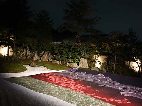 高台寺 秋の夜間特別拝観(京都祇園東山)境内を幻想的にライトアップ
