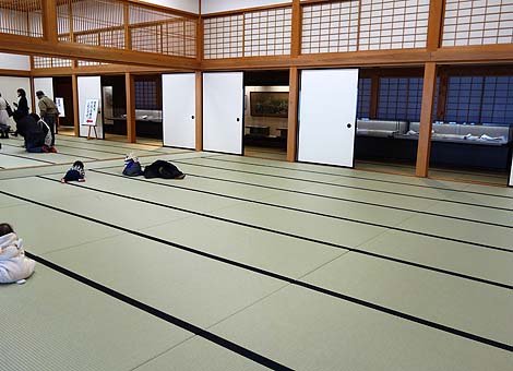 �V��t�ǂ��`�H�ƒT���Ă��܂����B�B�B�����{�ۗ��j�فi����s�j