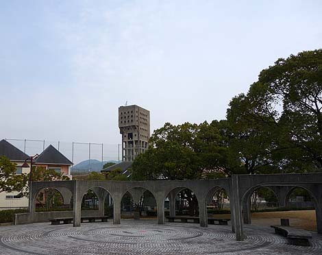 �p�� ���u�ƍz�Ə��G�B�E�i�����u�ƒ��jB�����X�|�b�g