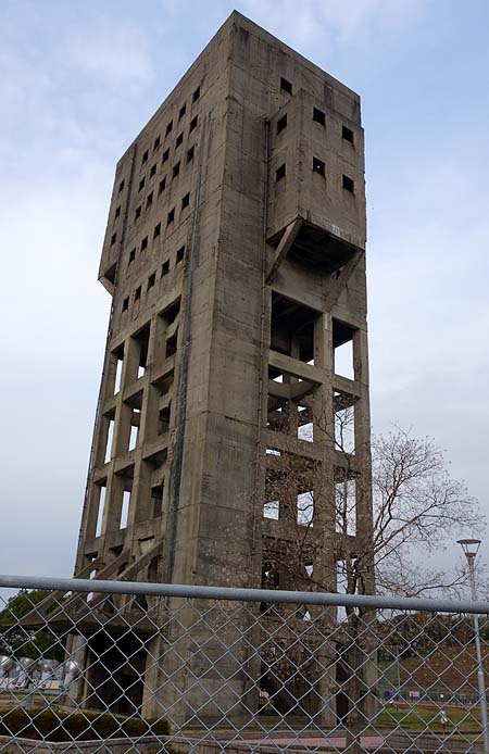 �p�� ���u�ƍz�Ə��G�B�E�i�����u�ƒ��jB�����X�|�b�g