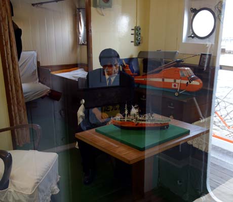 ���A���}�l�L���������̗l�q���Č��I�D�̉Ȋw�� ��Ɋϑ��D�u�@�J�v�i���������j