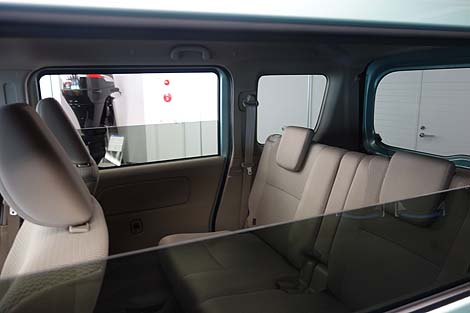 �o�C�N���Q�̗��̕��͕K���I[�Ԃ��ł���]�̖����{�݁u�X�Y�L���j�فv�i�É��l���j