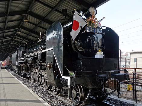 ���N�̖���Ԃ������ƓW���I��B�S���L�O�فi�k��B��i�`�j���O�W���ԗ���