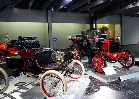 �g���^�Ԃ����łȂ��A���E�e�����N�̖��Ԃ������낢�I�u�g���^�����فv�i���m���v��j