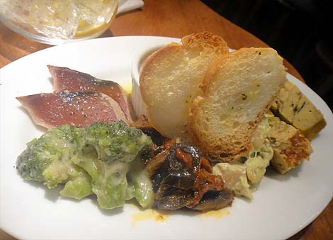 魚deバール ウオチカ。（大阪ホワイティ梅田） イタリアンバル
